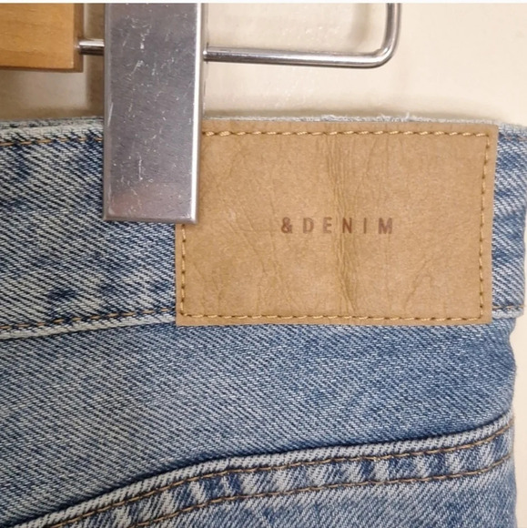 & Denim  button fly distressed bias cut jean skirt SZ 8 - Picture 3 of 7